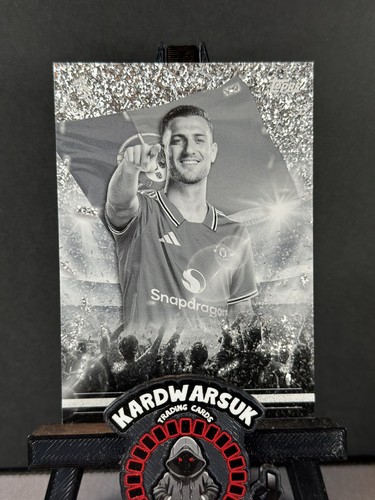 Diogo dalot topps premier - diogo,